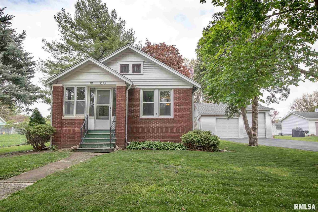 1359 Florence Avenue - Photo 1