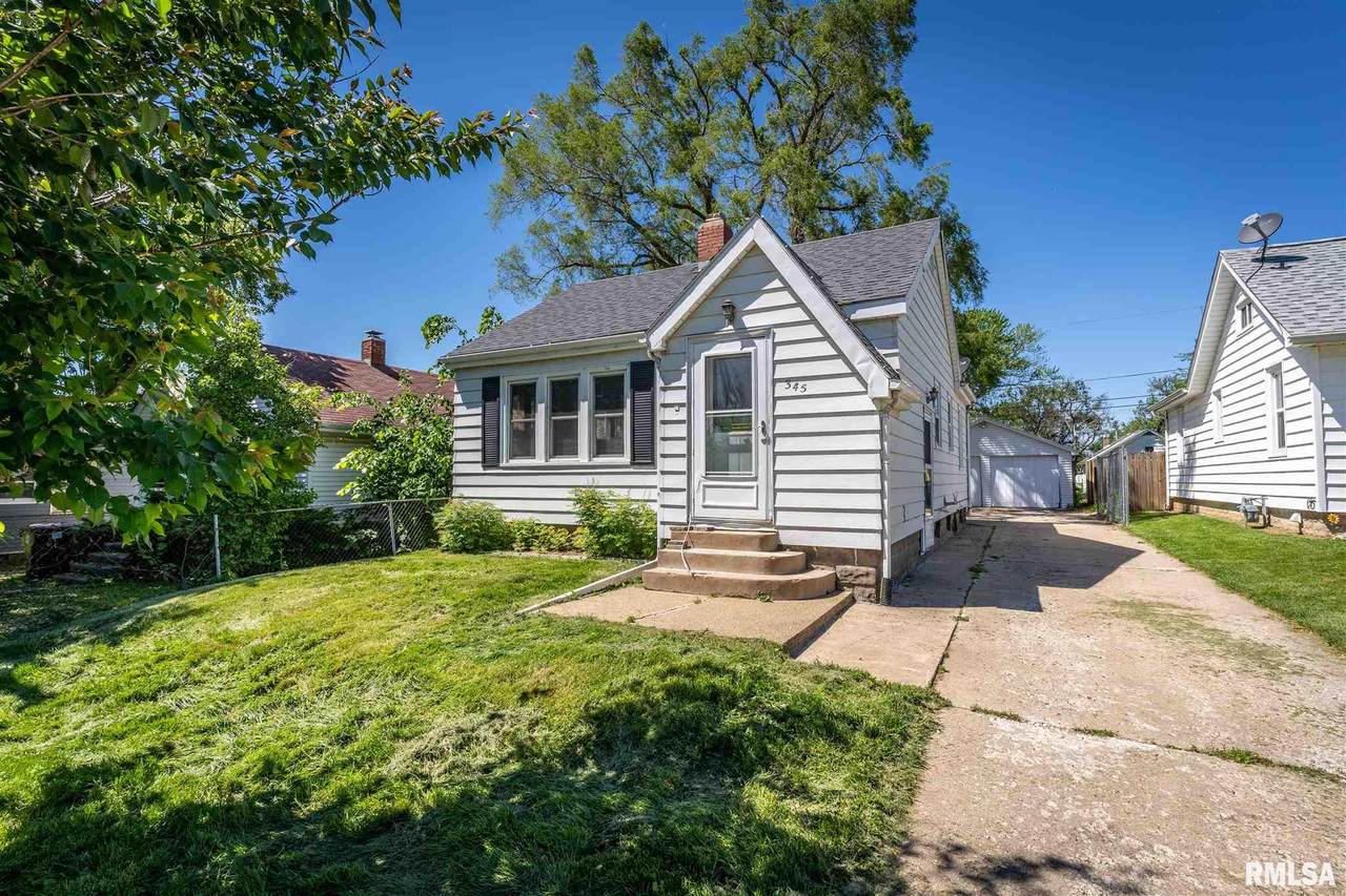 345 Roosevelt Street - Photo 1