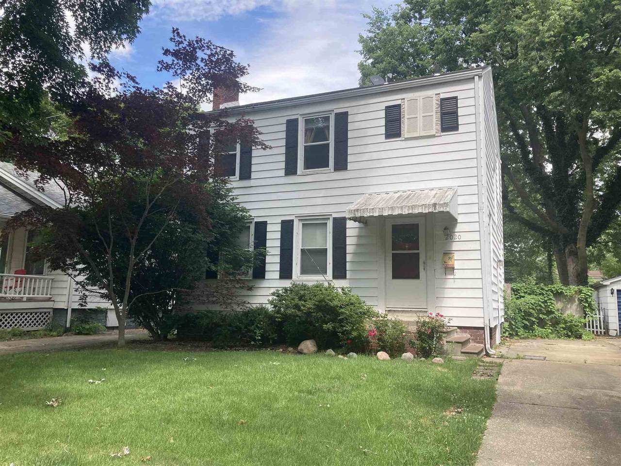 2020 Lowell Avenue - Photo 1