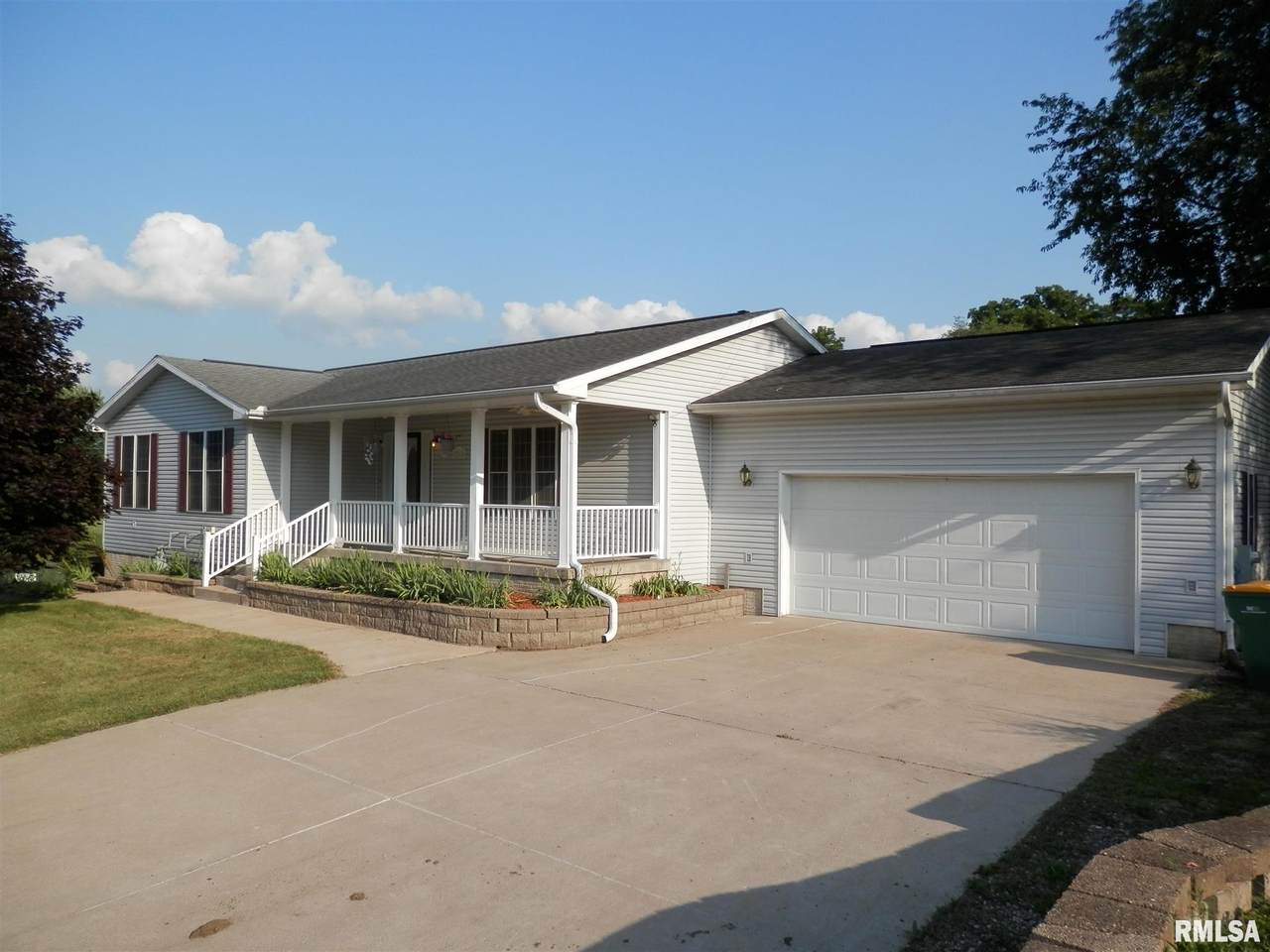 2268 Knox Street - Photo 1