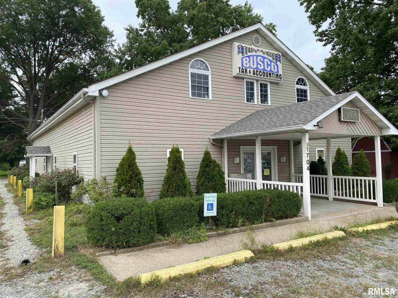 1703 Dewey Street - Photo 1
