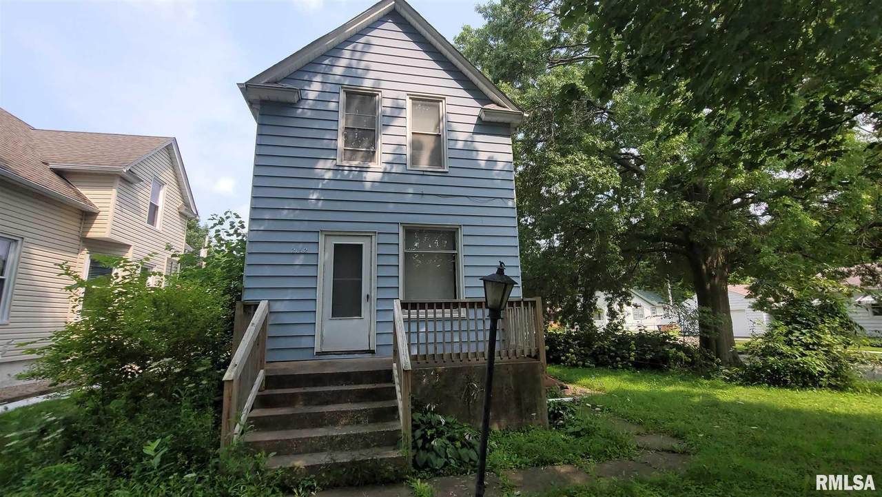 2142 3RD Street - Photo 1
