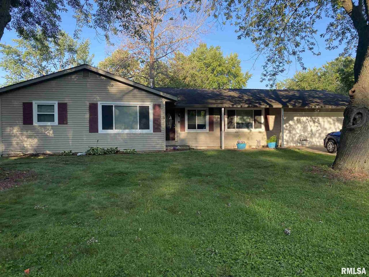 315 Bens Drive - Photo 1