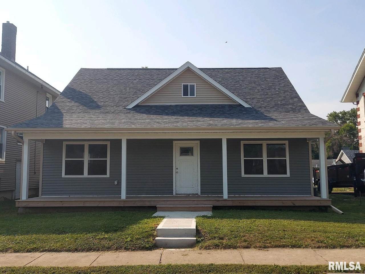 729 Grant Street - Photo 1