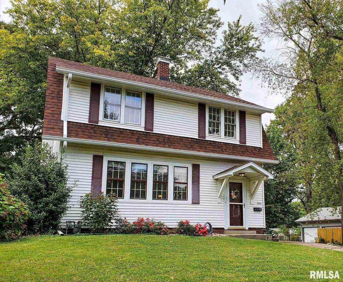 1475 3RD Street - Photo 1