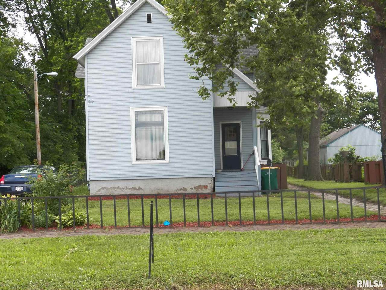 640 Mulberry Street - Photo 1