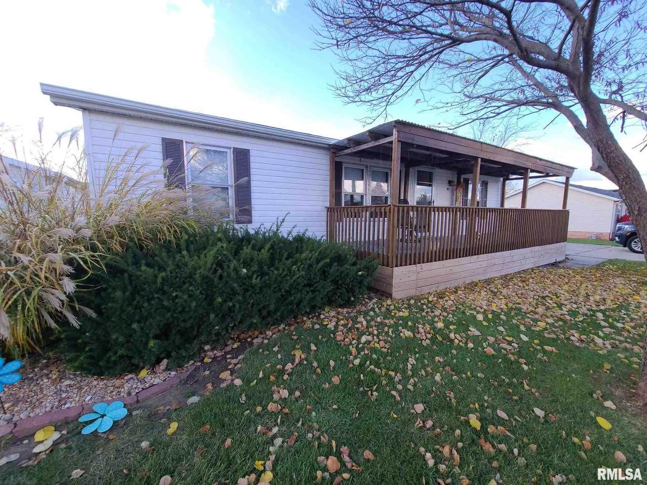 107 Woodfield Boulevard - Photo 1
