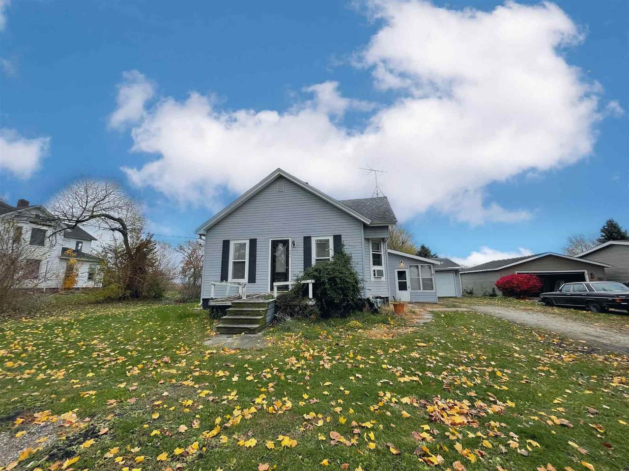 306 Henderson Road - Photo 1