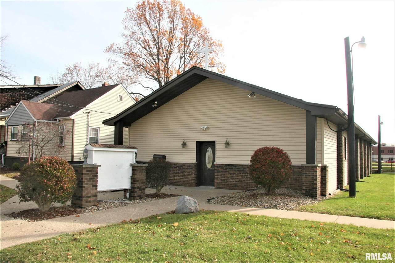 1208 Duryea Avenue - Photo 1