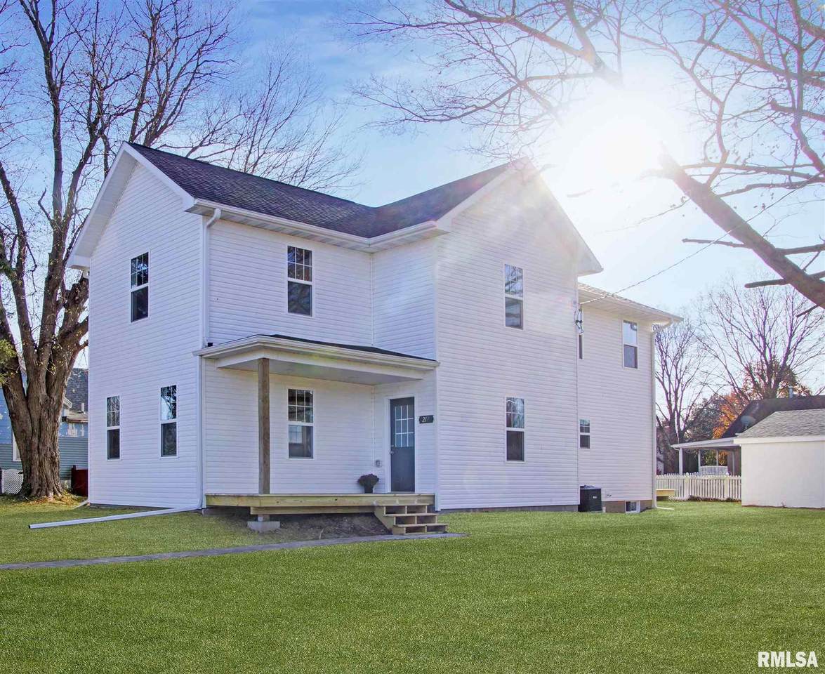 217 Evans Street - Photo 1