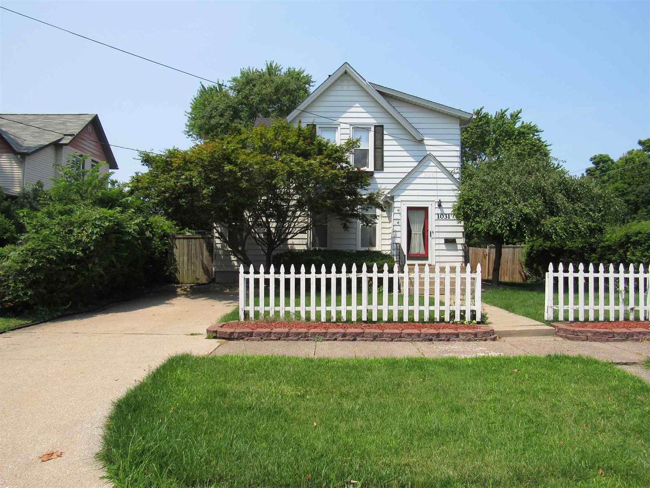 1031 14TH Avenue - Photo 1