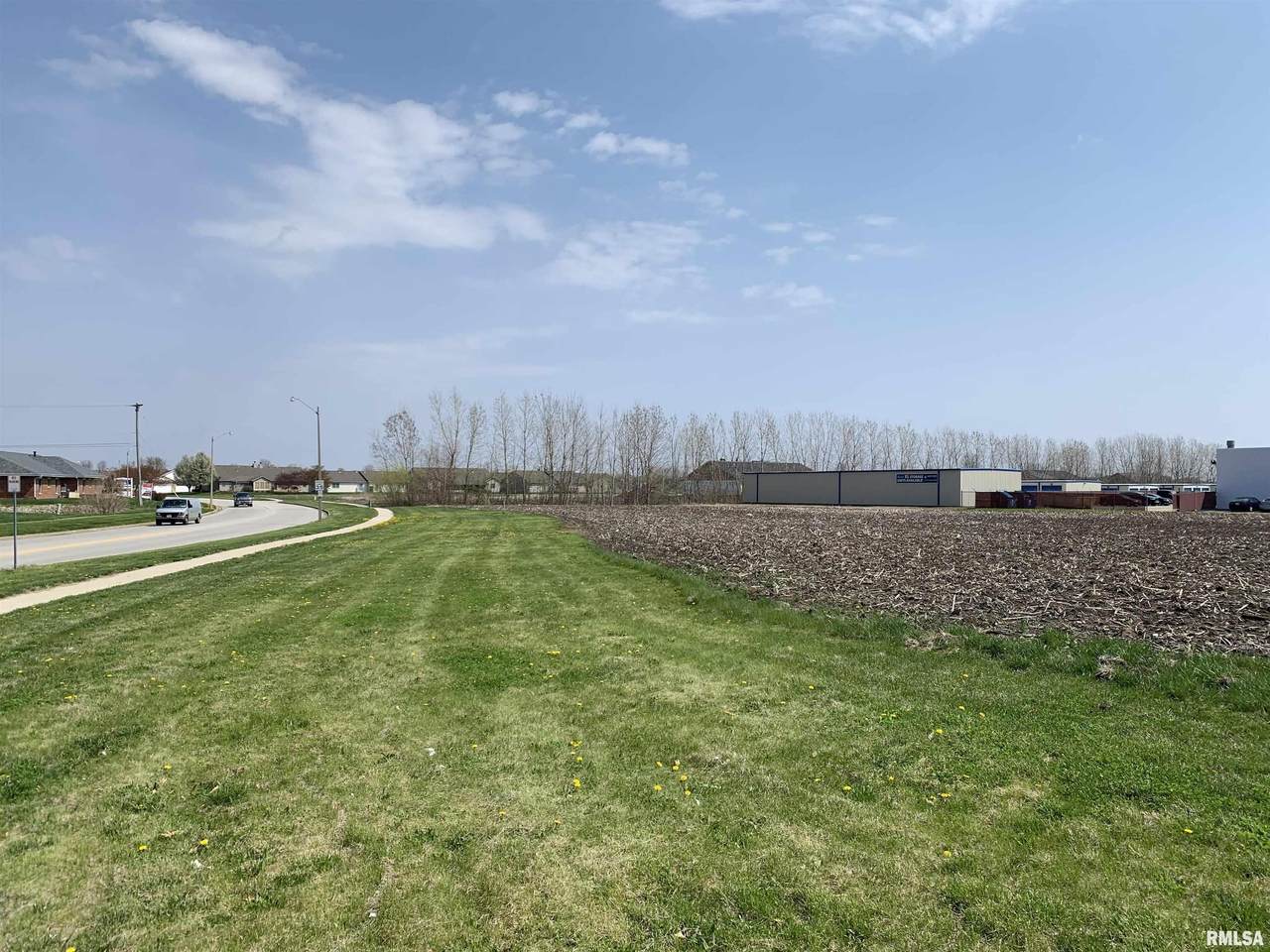 3000 Meadowbrook Road - Photo 1