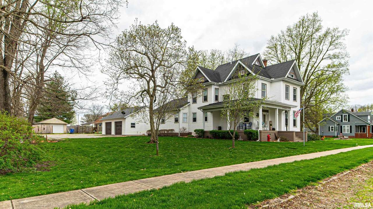 111 Douglas Street - Photo 1