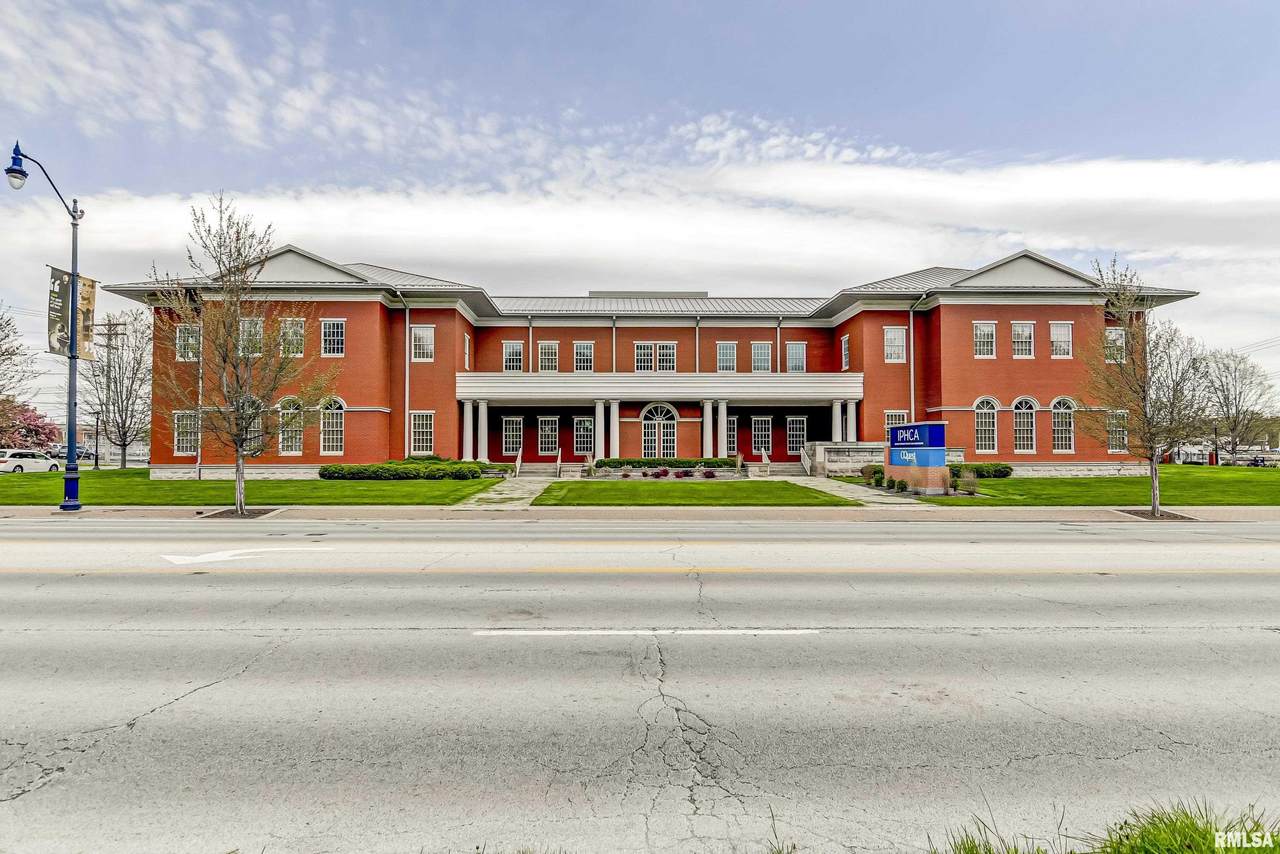 500 9TH Street - Photo 1