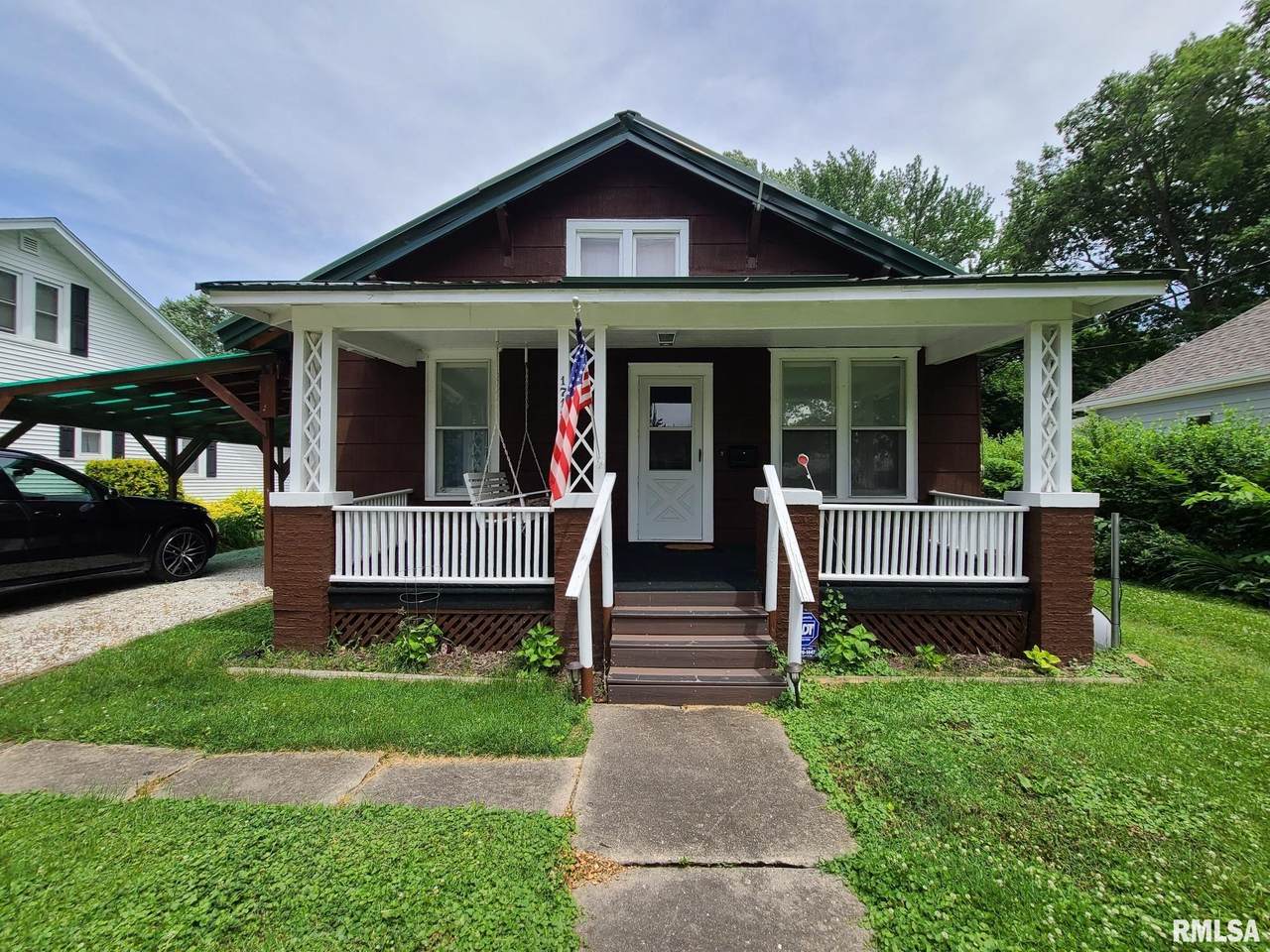 1718 East Street - Photo 1