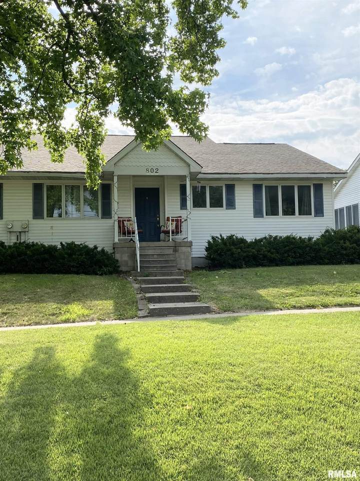 802 Finley Street - Photo 1