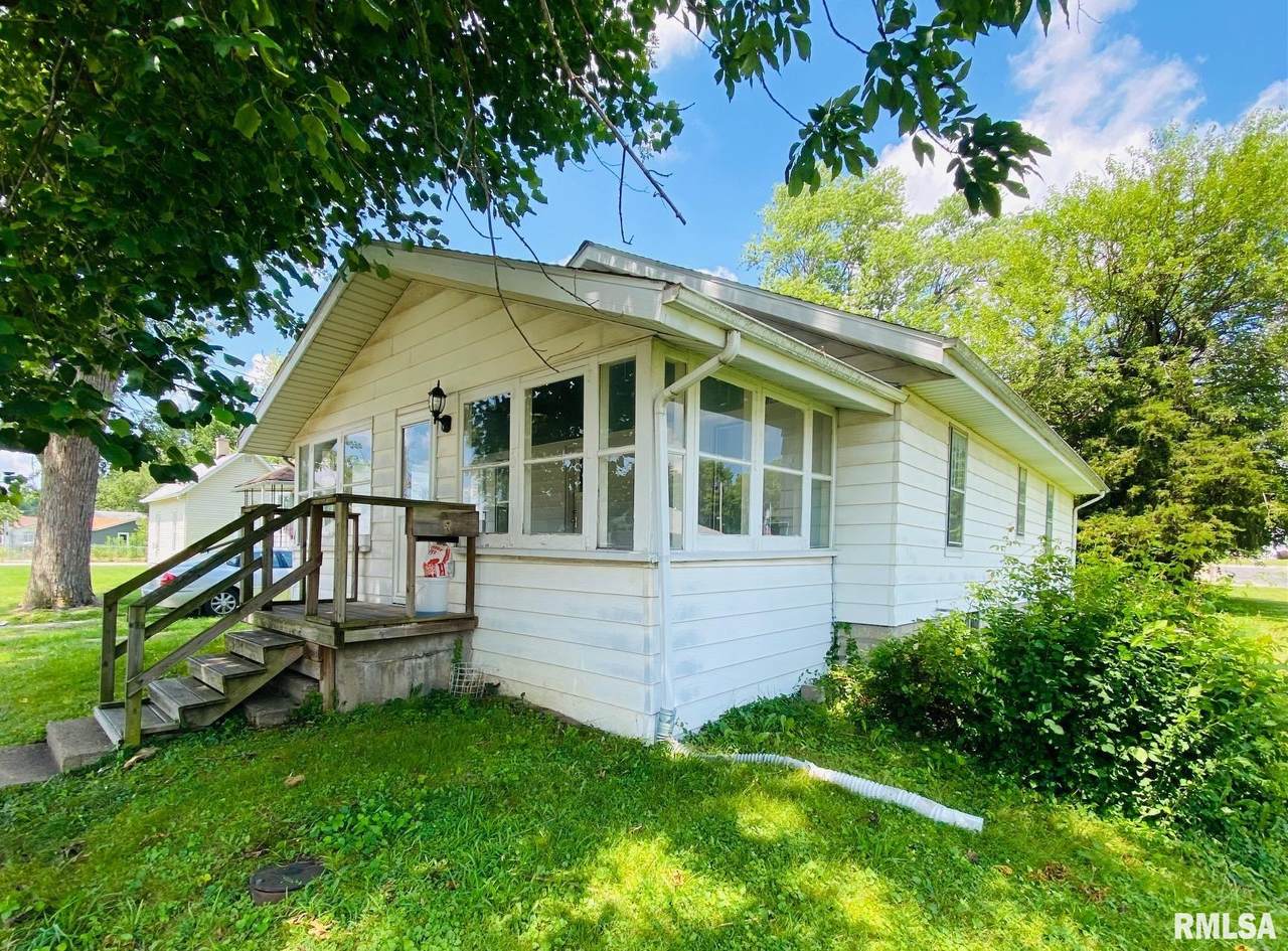 907 Poplar Street - Photo 1