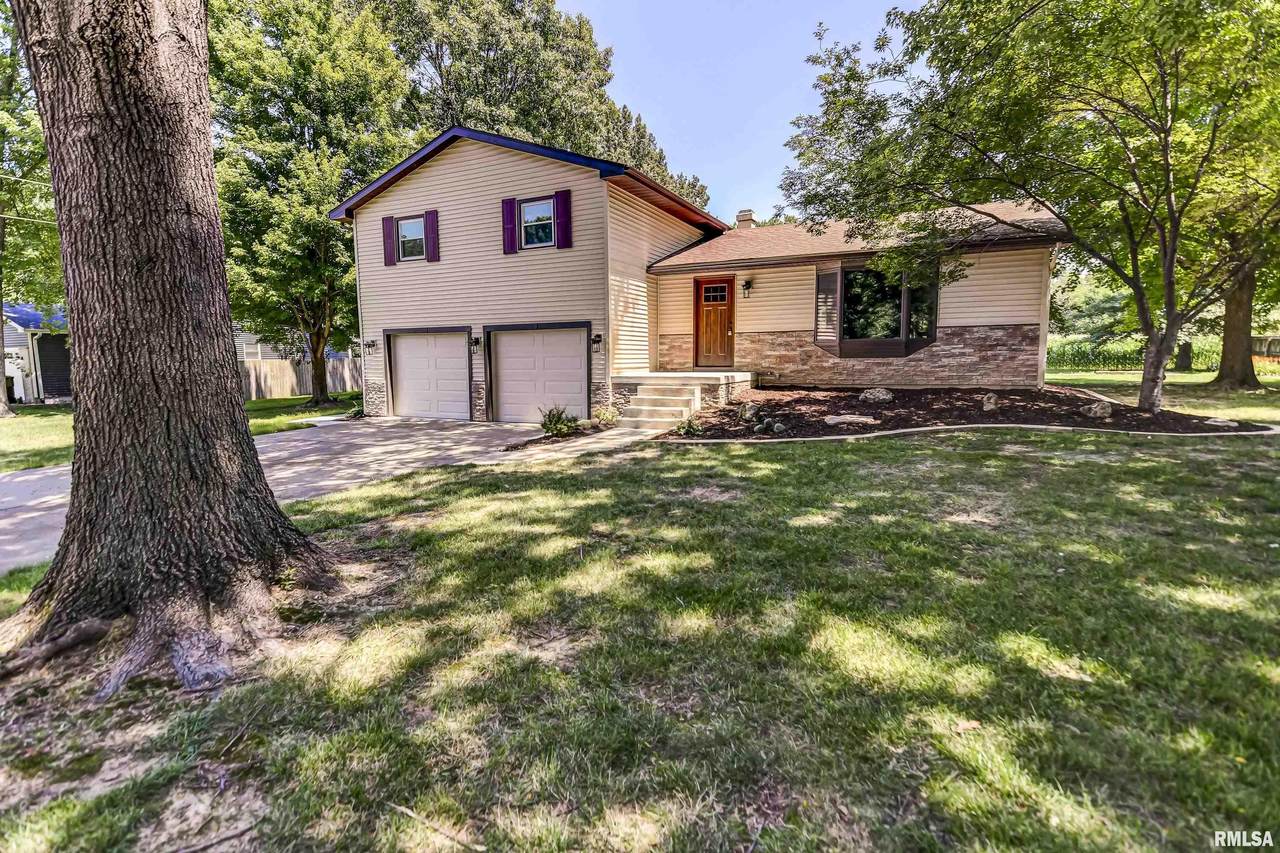 3838 Lake Drive - Photo 1