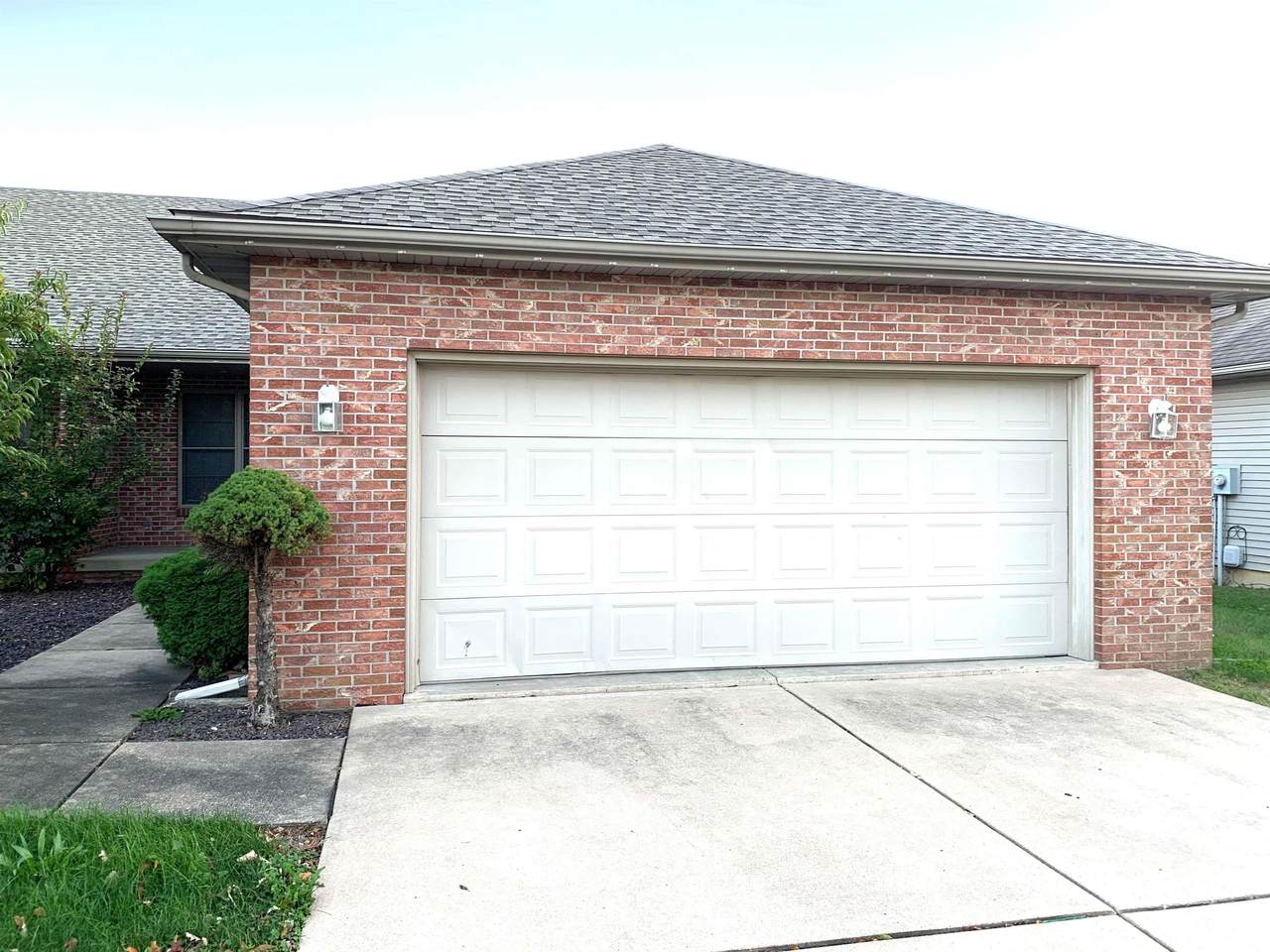 3817 Wexford Drive - Photo 1