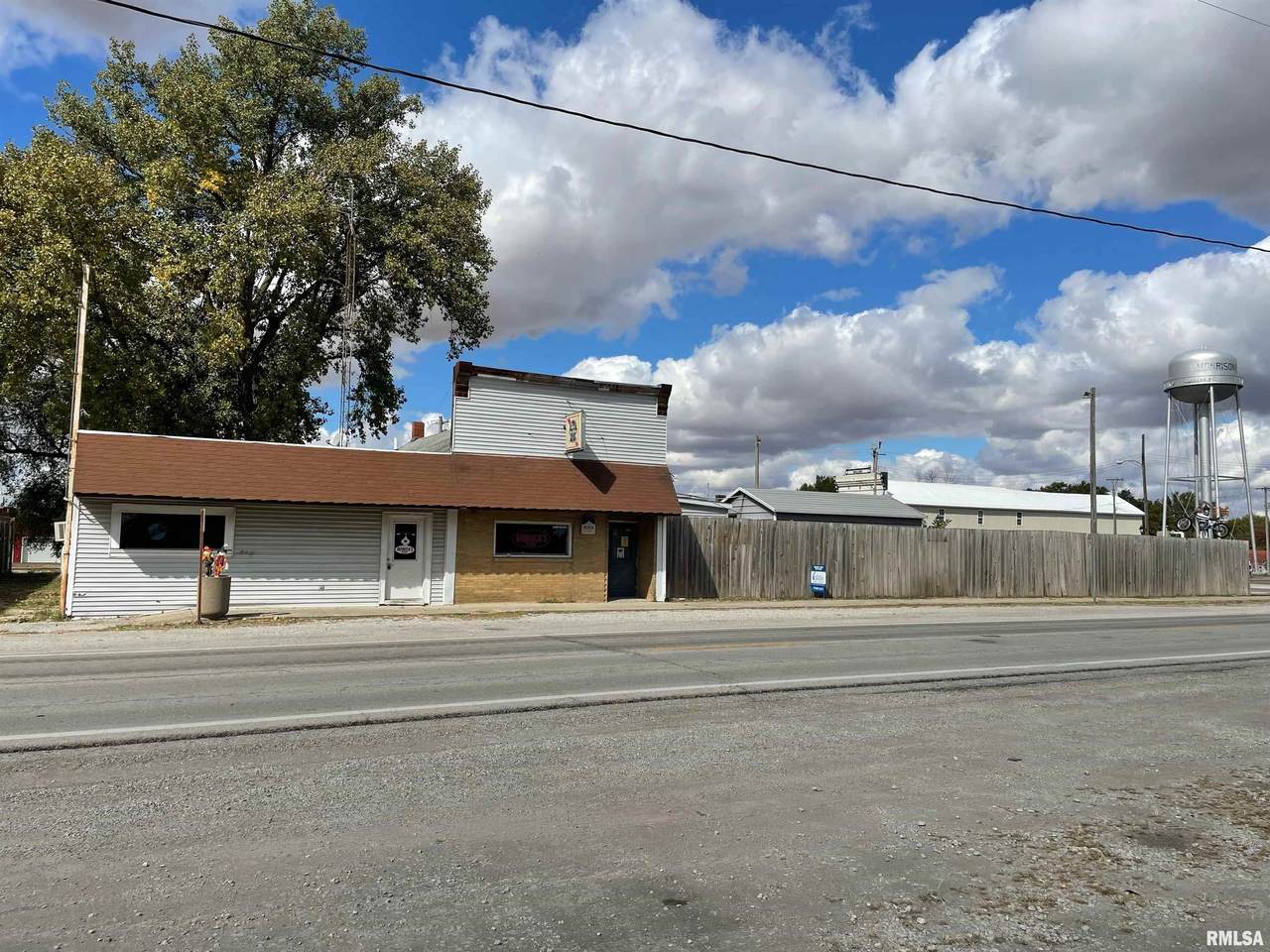 515 Sarpy Street - Photo 1