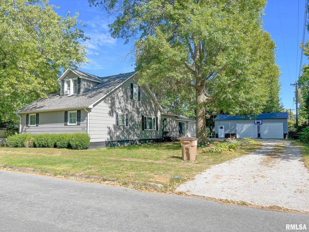 123 Charles Street - Photo 1