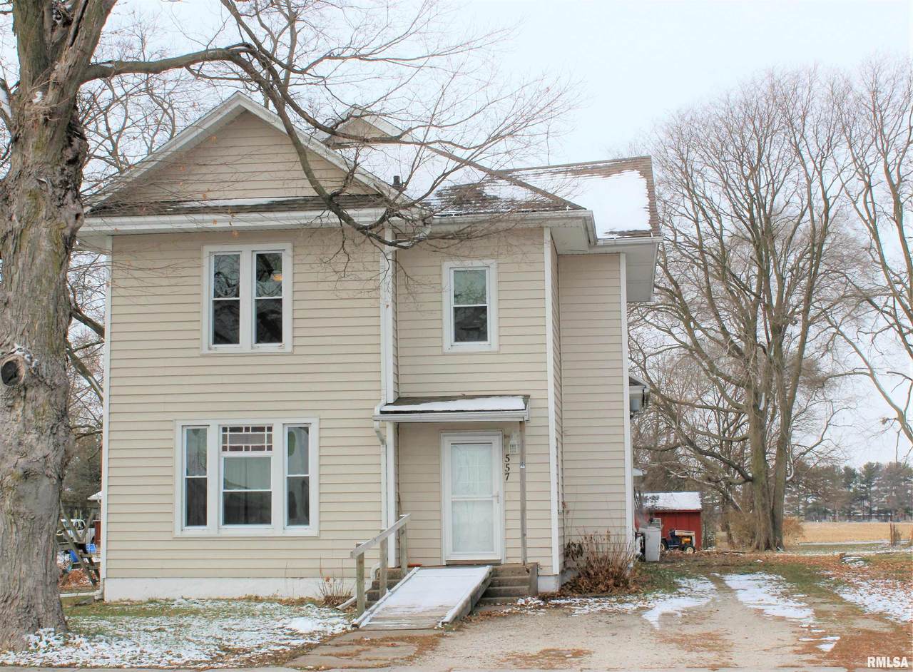 557 Division Street - Photo 1