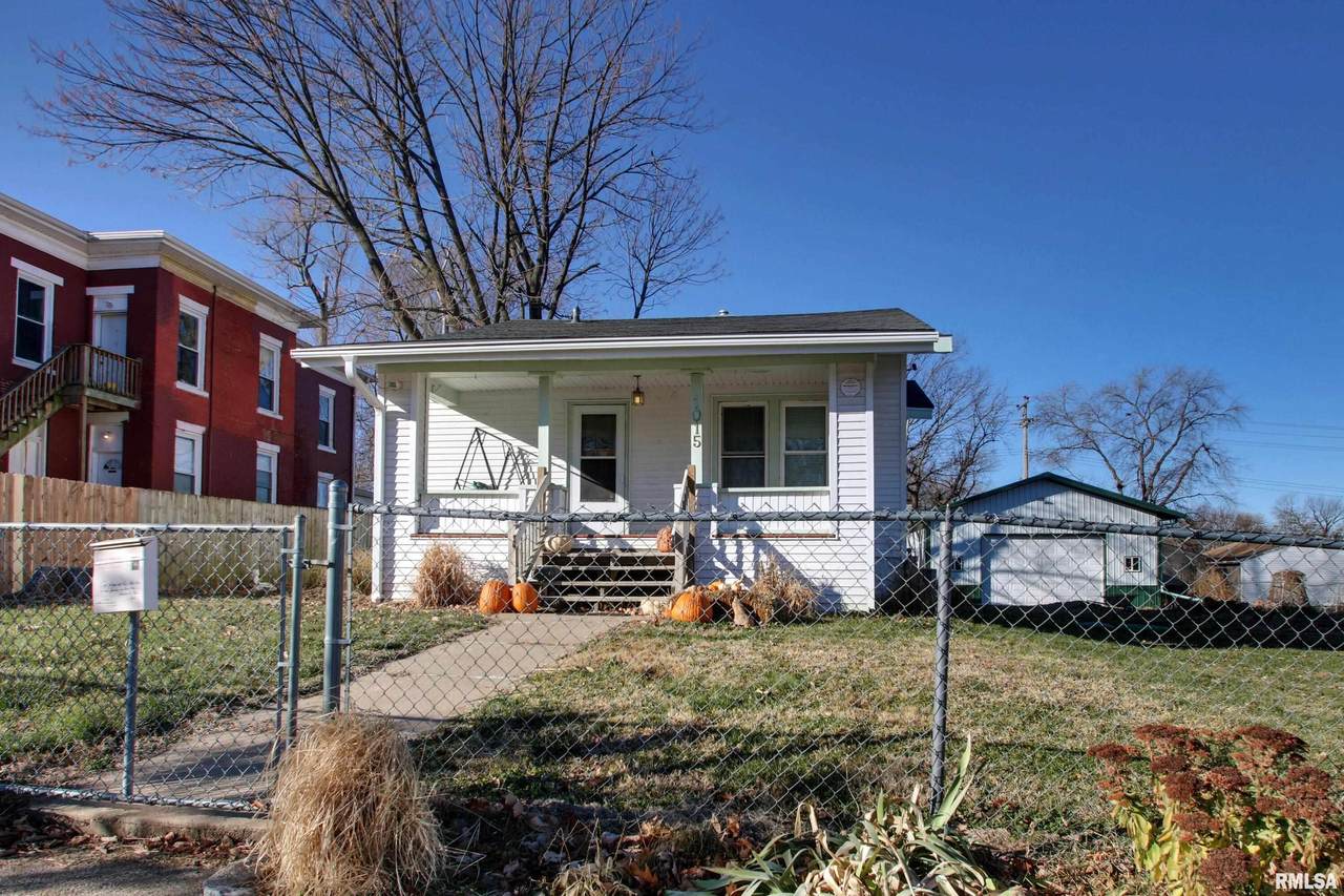 1015 5TH Street - Photo 1