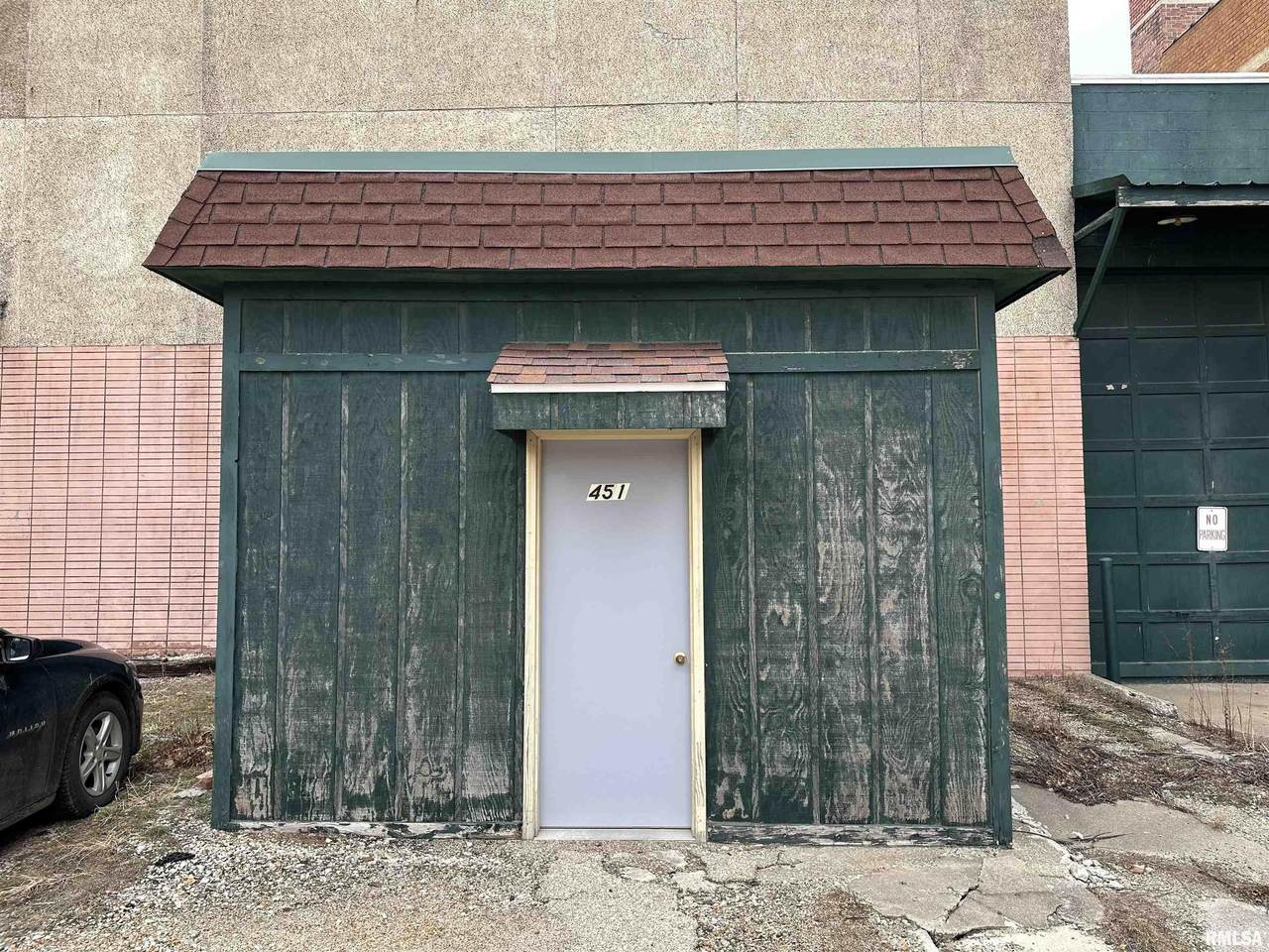 451 Mulberry Street - Photo 1