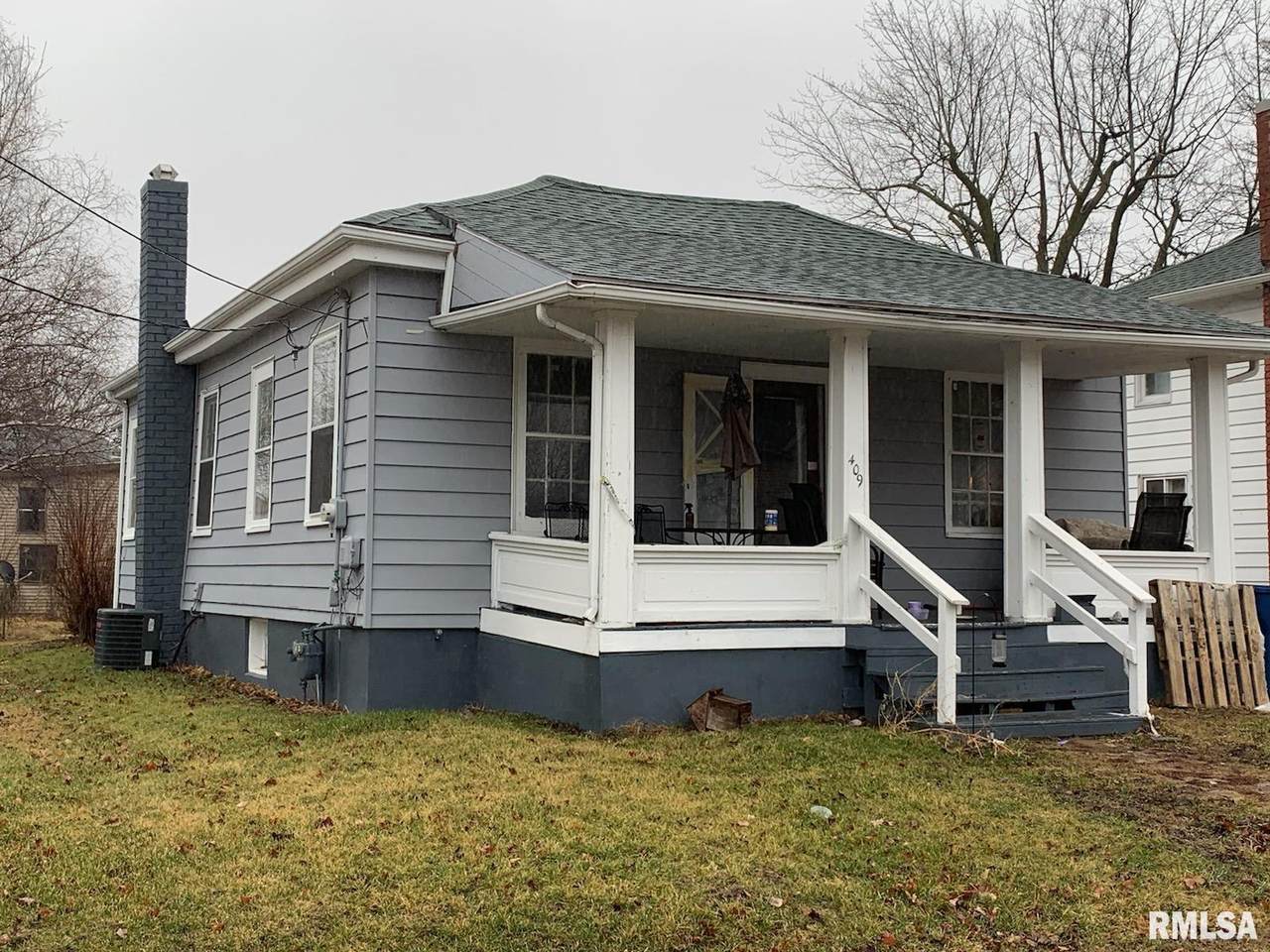 409 B Street - Photo 1