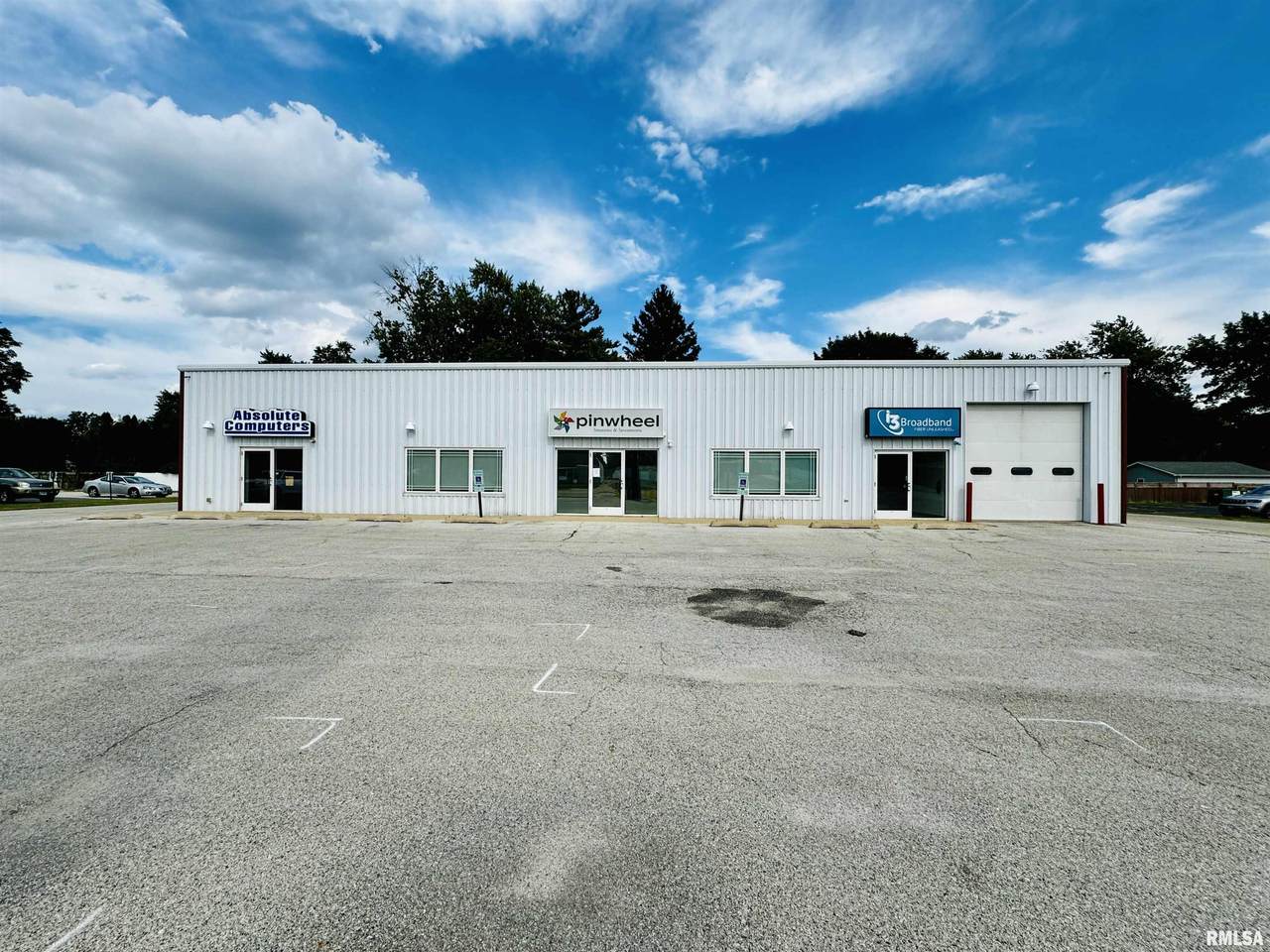 825 Henderson Street - Photo 1