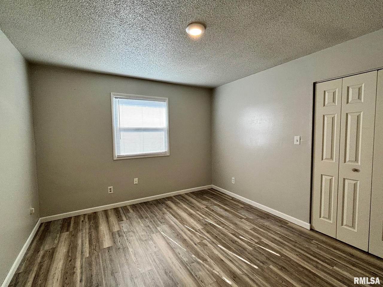 205 Allen Street - Photo 1