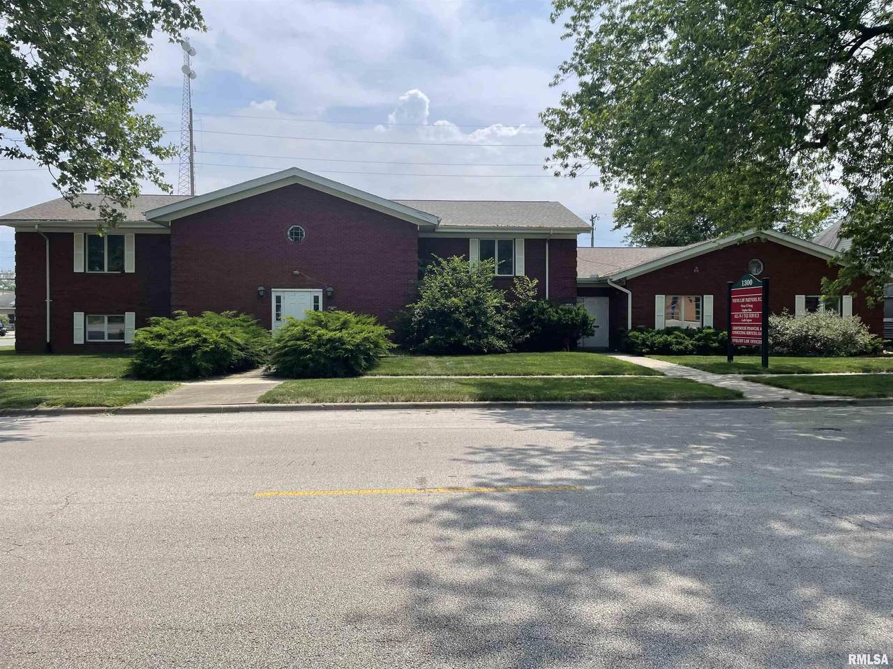 1300 8TH Street - Photo 1