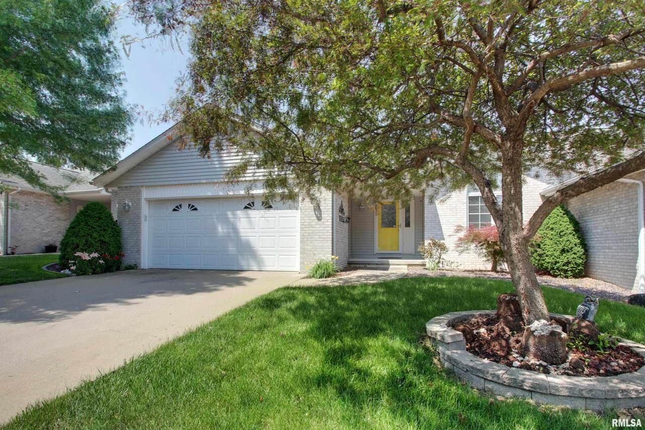 4912 Lake Ridge Drive - Photo 1