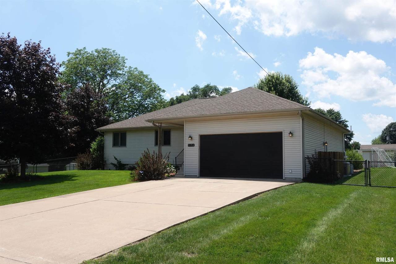 1156 Russell Avenue - Photo 1