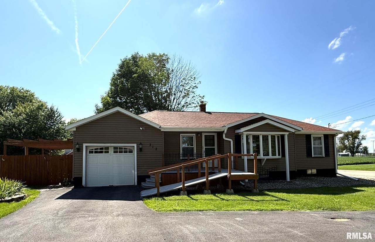 312 Yates Street - Photo 1