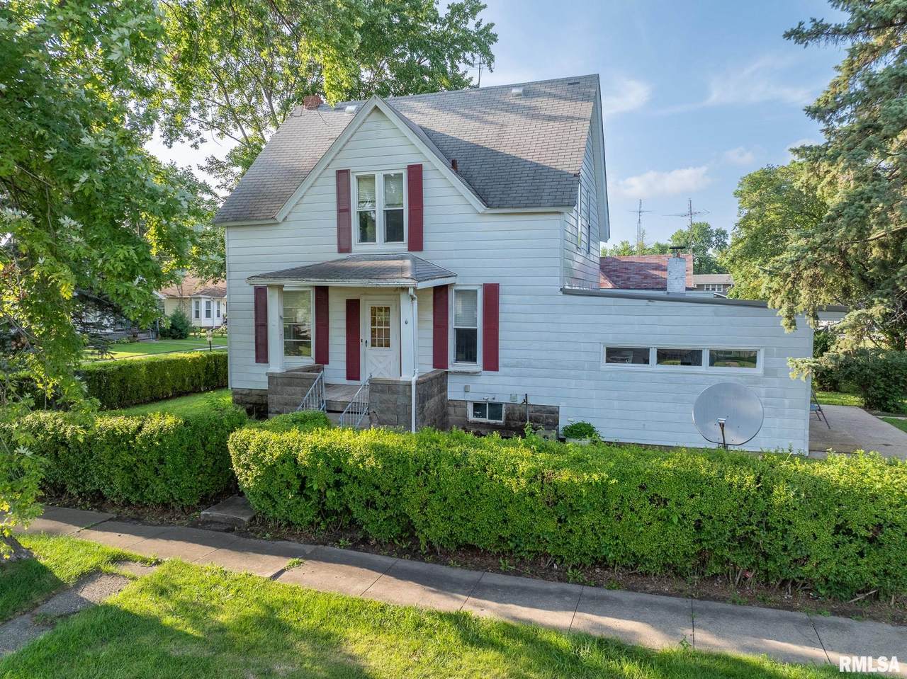 407 Martin Street - Photo 1