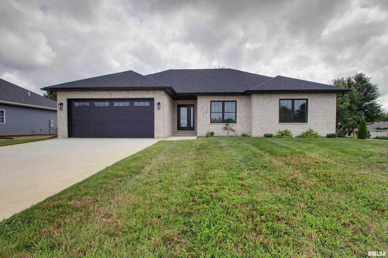 2500 Taylor Drive - Photo 1