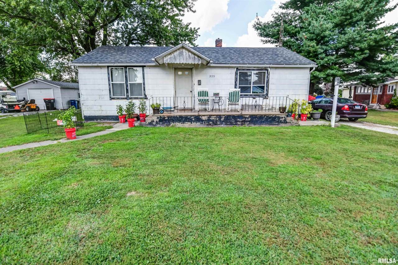 325 Poplar Street - Photo 1