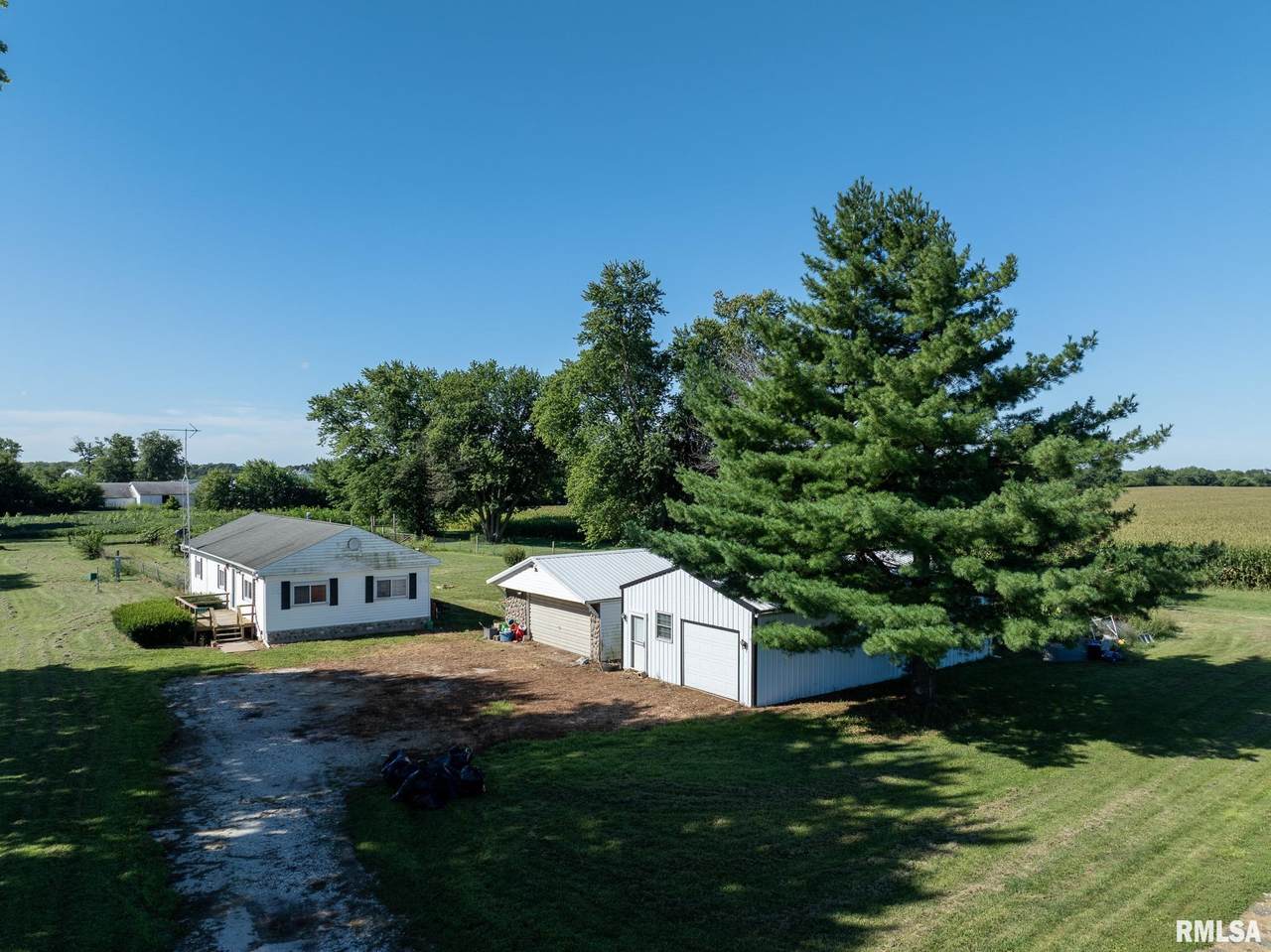 1868 Cemetery Street - Photo 1