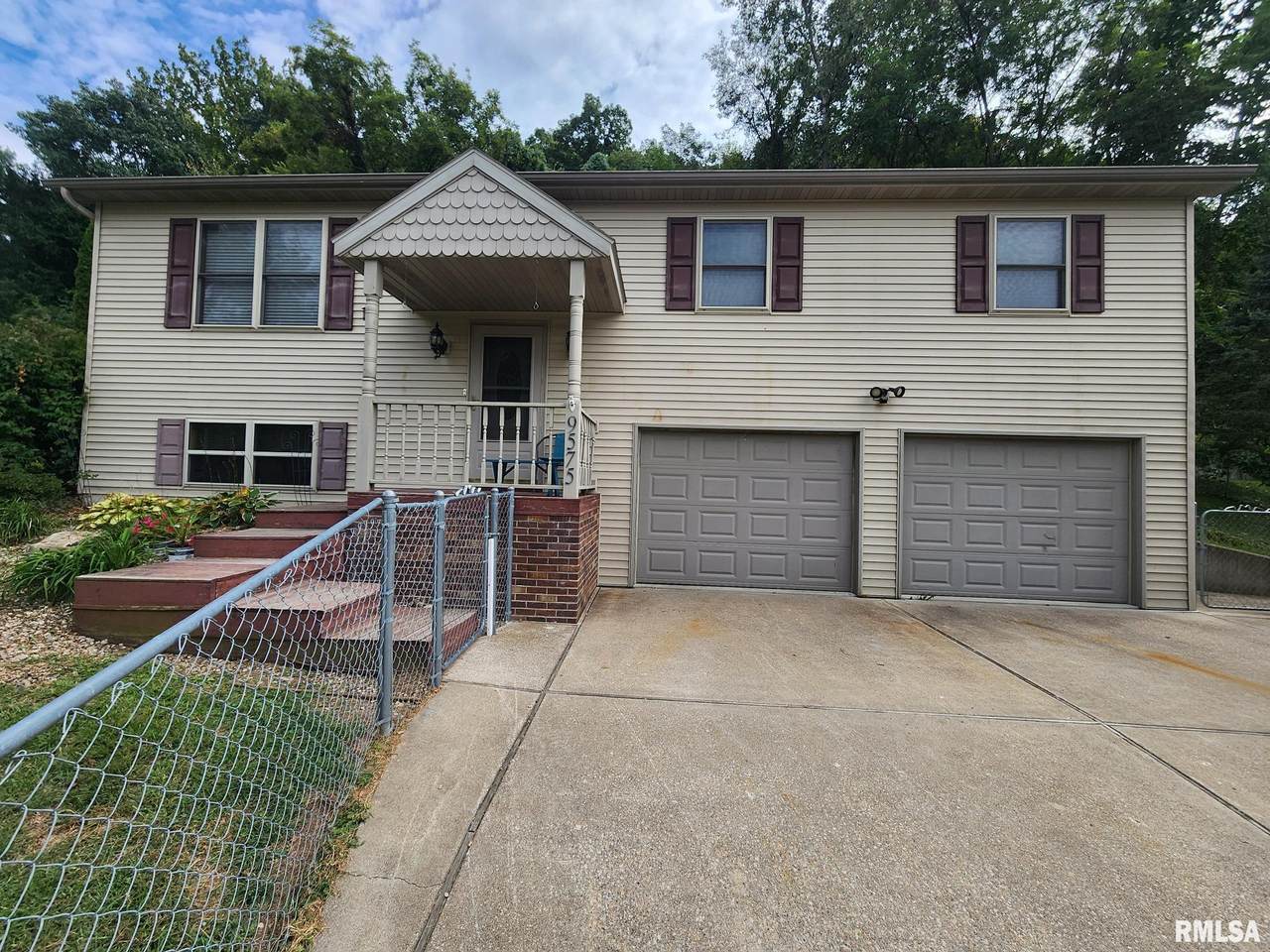 9575 County Road 410 - Photo 1