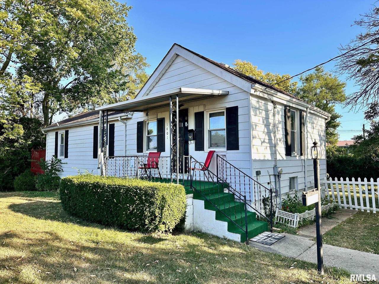 1401 Hoagland Boulevard - Photo 1