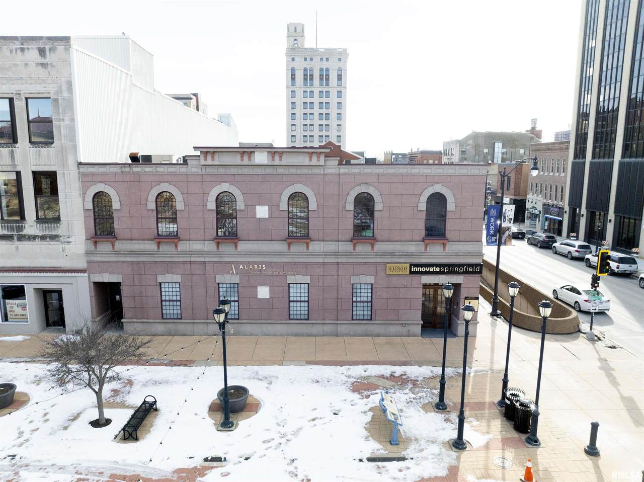 15 Old State Capitol Plaza - Photo 1