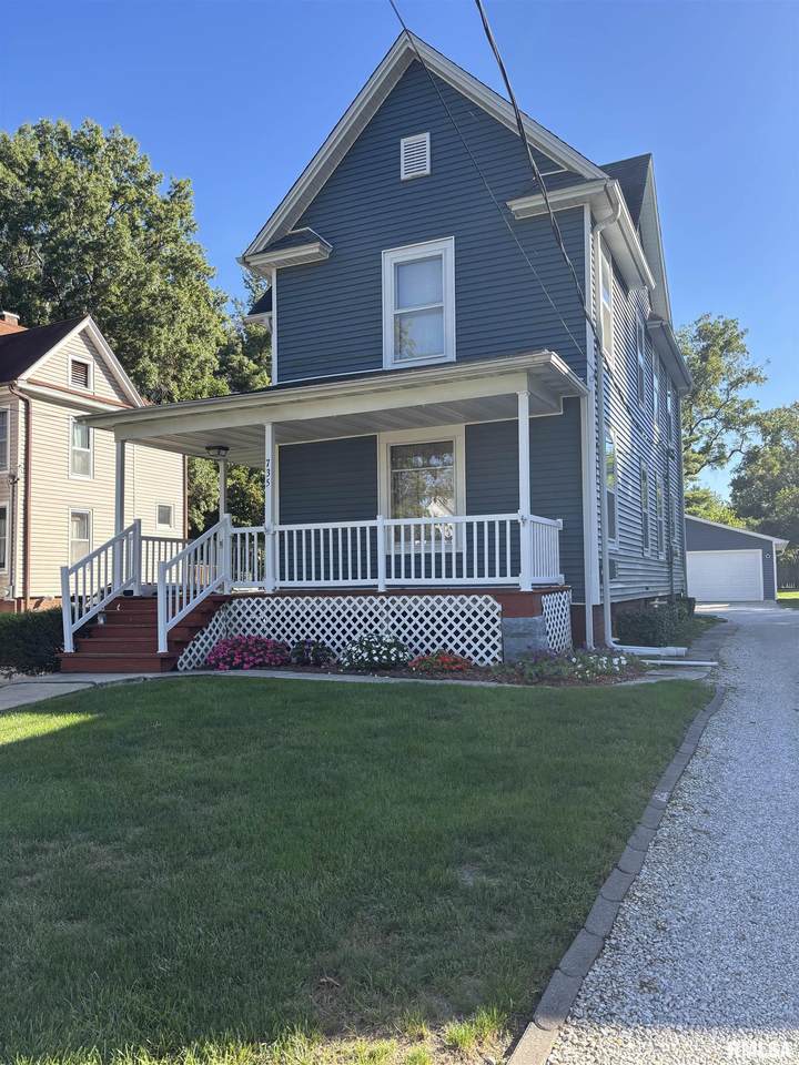 735 Douglas Avenue - Photo 1