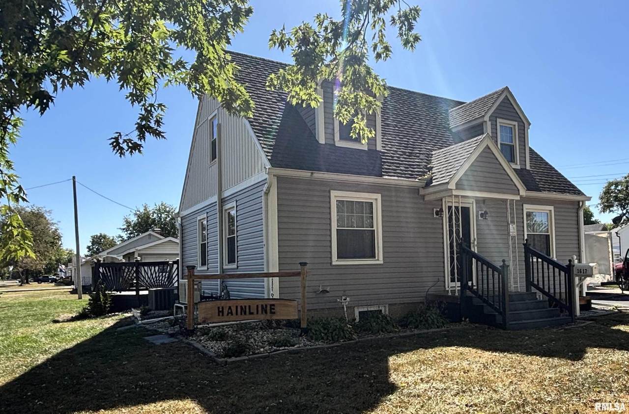 1617 Indiana Drive - Photo 1