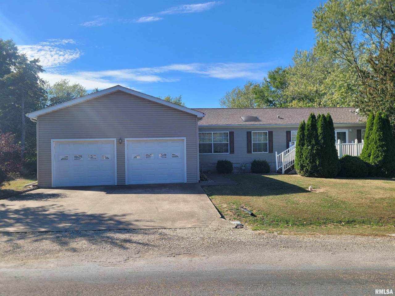 427 Hun Street - Photo 1