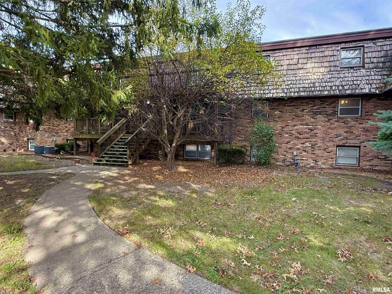 2906 Taylor Avenue - Photo 1