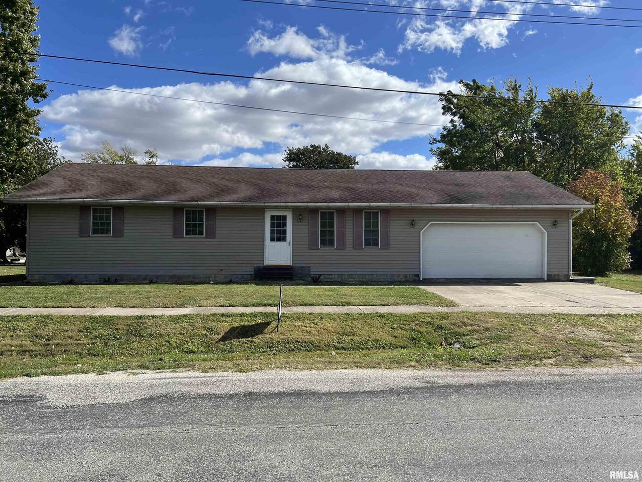 110 Wyatt Street - Photo 1