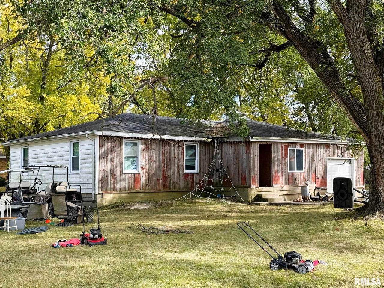 108 Locust Street - Photo 1