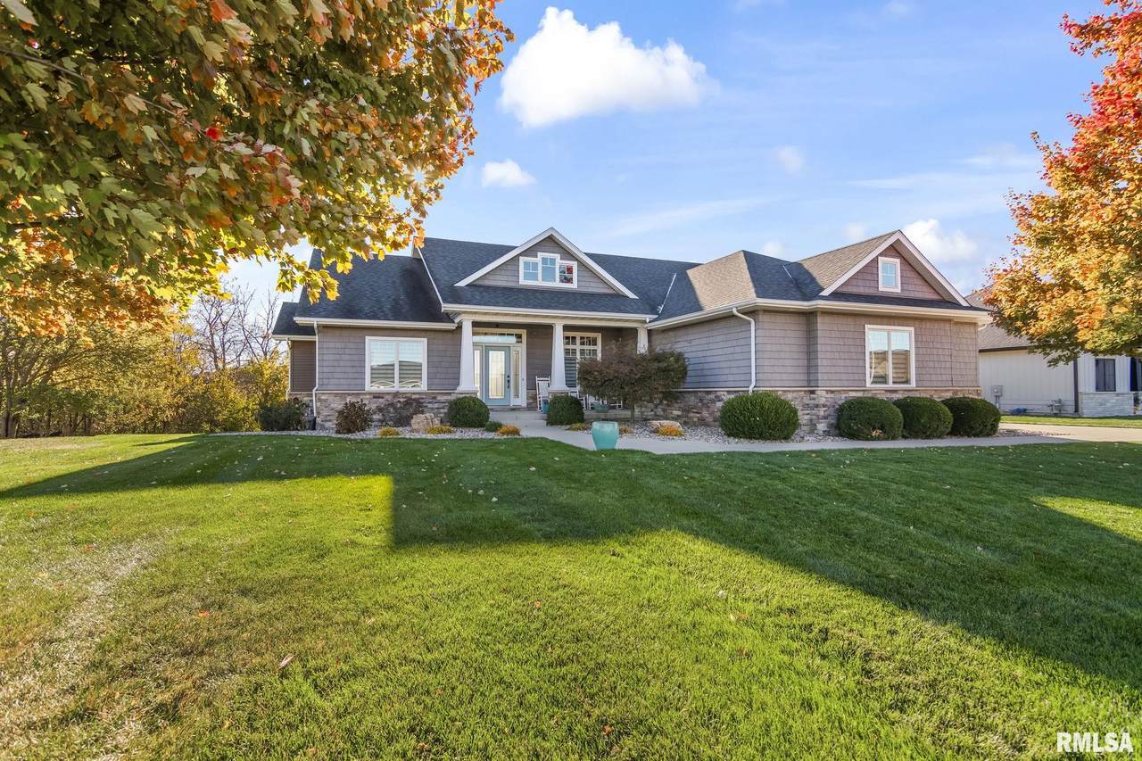 2804 Pat Tillman Drive - Photo 1