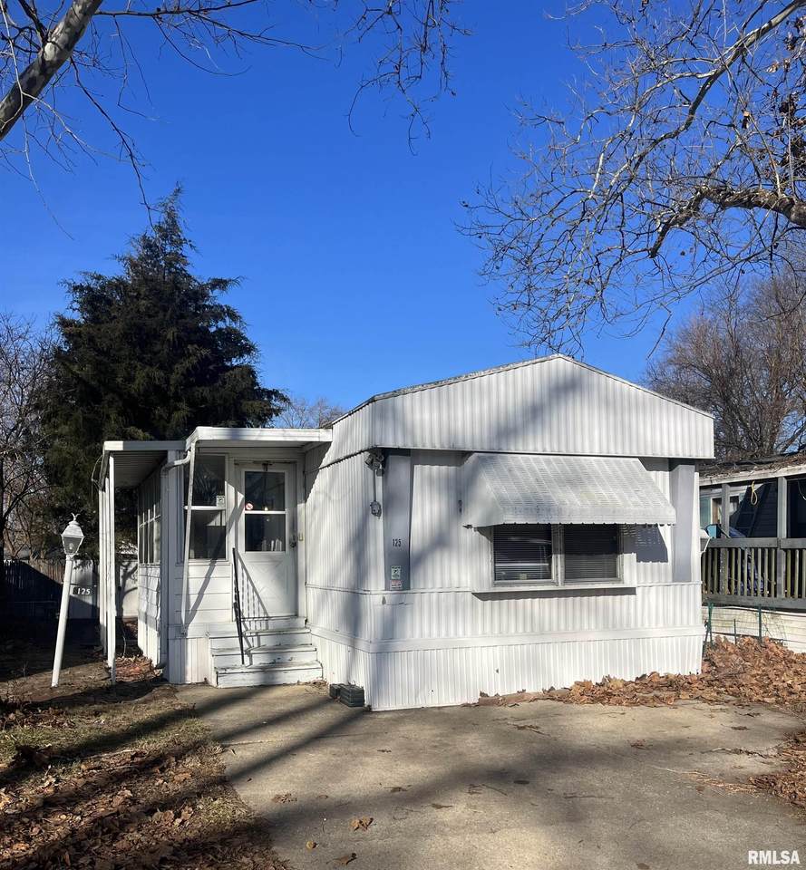 2800 Ridge Avenue - Photo 1